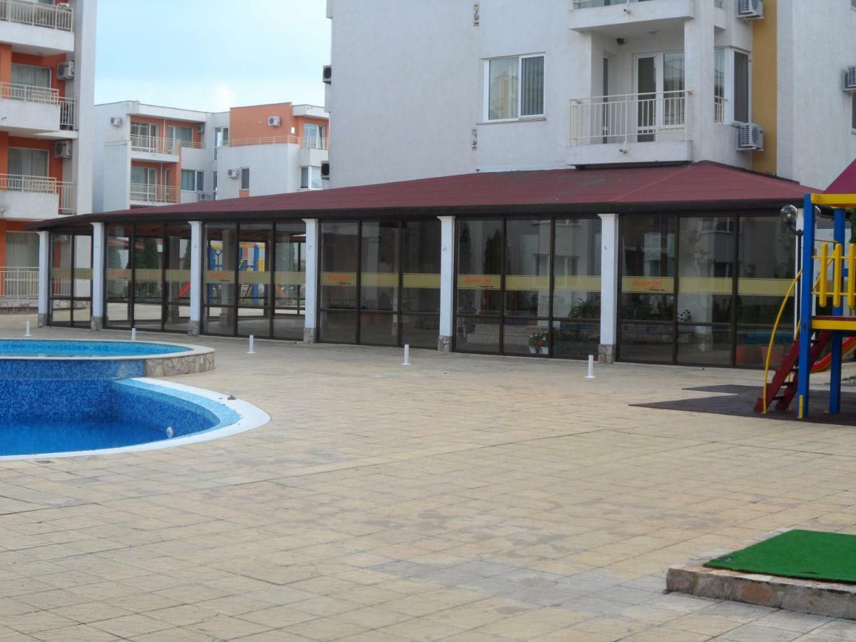 Студия Несебър Форт Клуб Sunny Beach Buitenkant foto