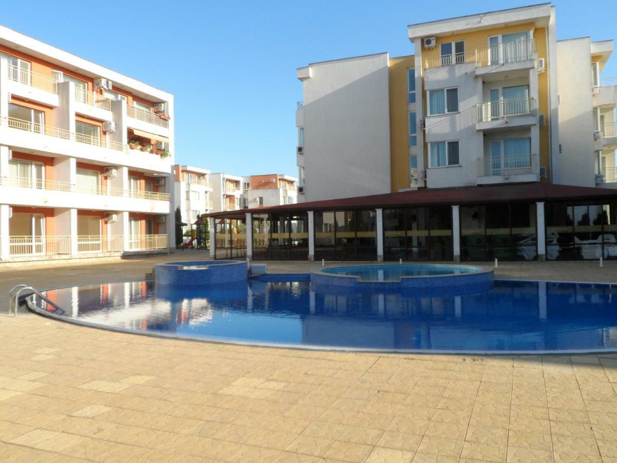 Студия Несебър Форт Клуб Sunny Beach Buitenkant foto